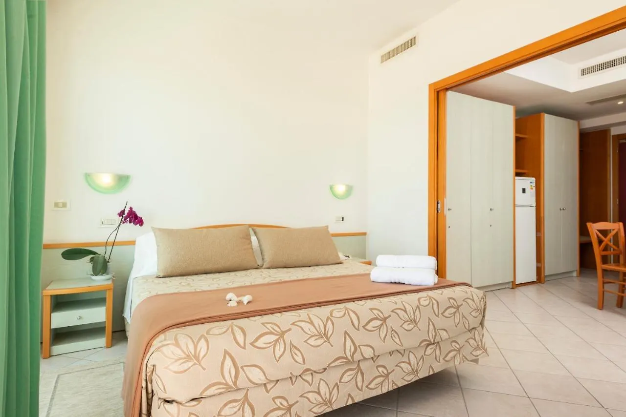 Hotel Residence Imperial Misano Adriatico 3*,