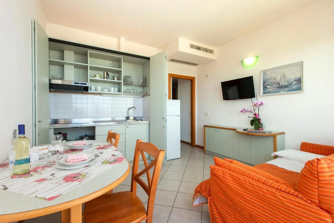 *** Apartahotel Hotel Residence Imperial Misano Adriatico Italia