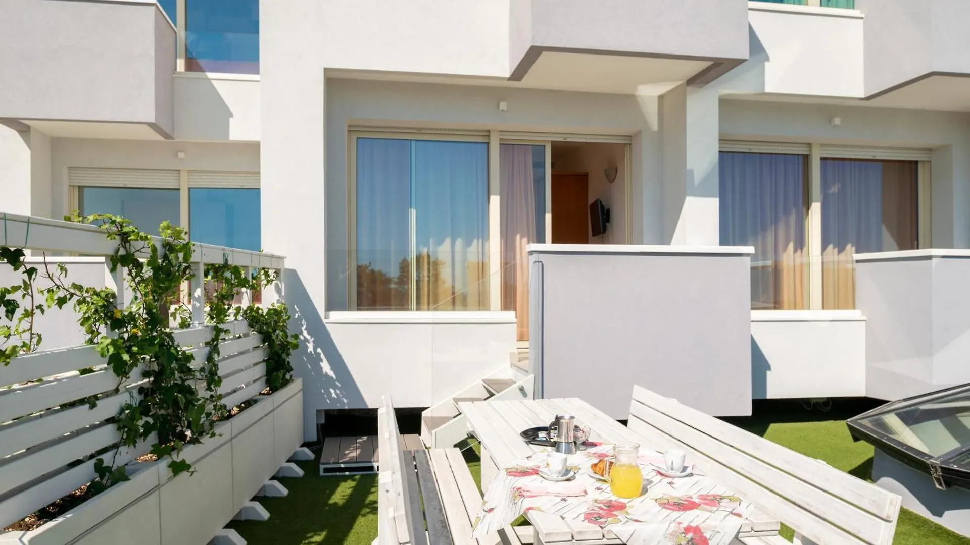 *** Apartahotel Hotel Residence Imperial Misano Adriatico Italia